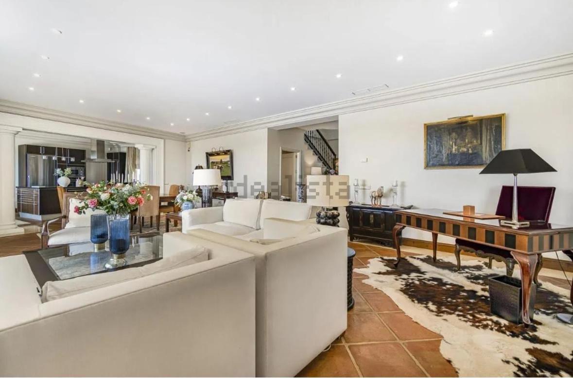 El Herrojo Luxe Retreat By Host Lovers Benahavis Bagian luar foto